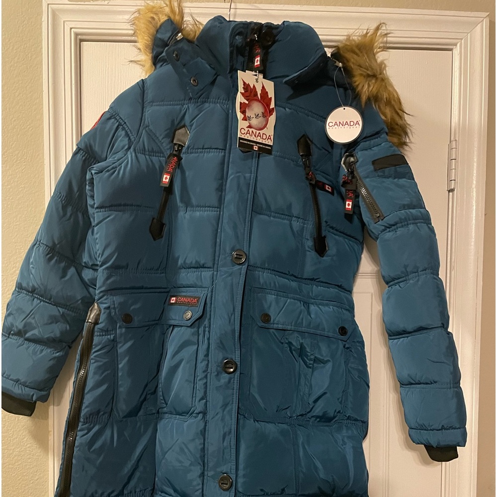Canada Weather Gear Coat (green)-size Medium